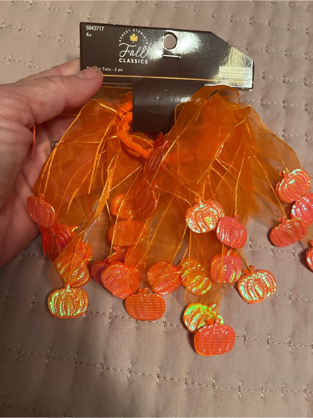 Fall pumpkins hair tie